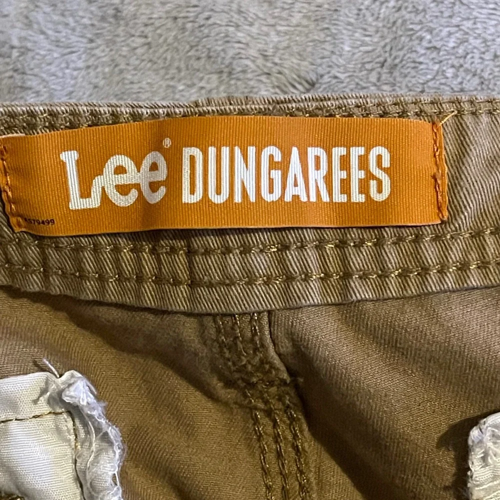 Lee measurements waist